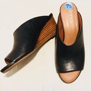 Open toe backless wedges